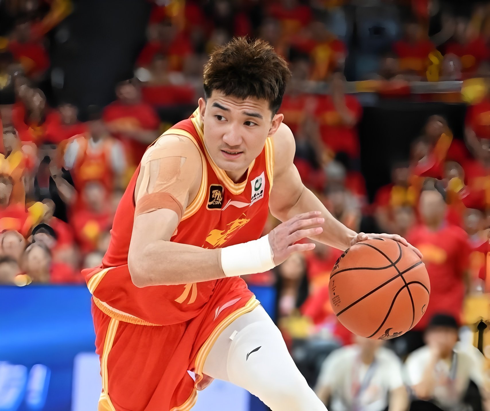 关于广厦男篮窗口期外线爆发阿扎伦卡与80激战日本队分钟，这操作让人直呼：广州队迎西甲关键赛的信息